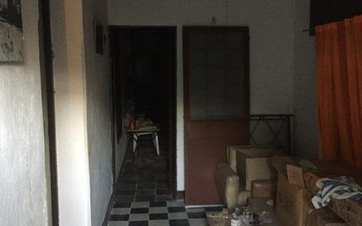 Casa a reciclar con terreno en esquina – Zona Parque Municipal