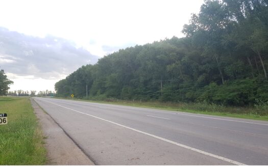 Predio Frente a Ruta 7 – Comercial o Fin de semana
