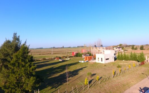 Quinta en Cucullú 2000 m2 – A terminar