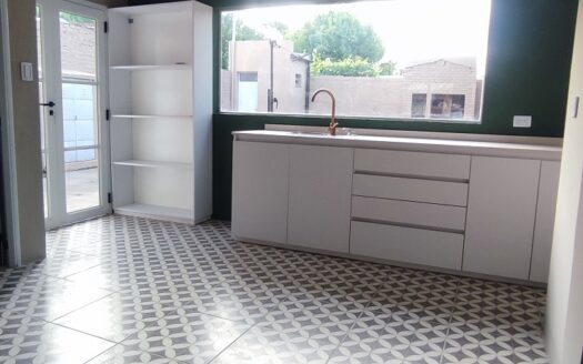Casa en venta – San Lorenzo casi Rawson