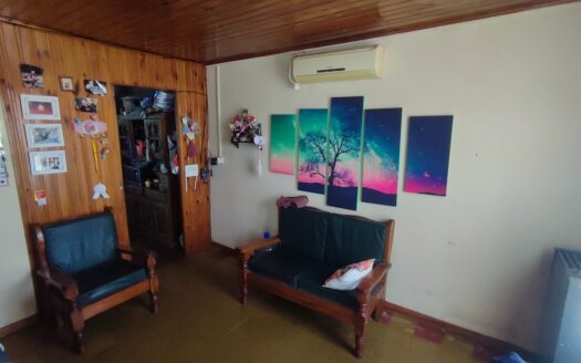 Casa céntrica Moreno – OPORTUNIDAD