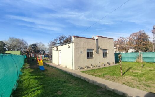 Azcuénaga – Casa 2 dormitorios