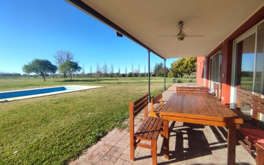 CASA QUINTA EN VENTA – 1 HECTÁREA